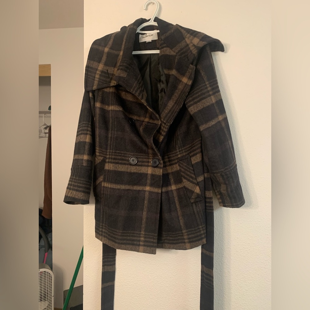 Avenue Size 14-16 Peacoat